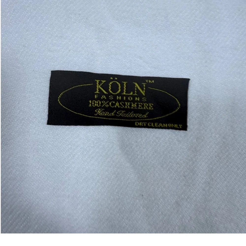 Koln Fashions White 100%‎ Cashmere Scarf Fringe Trim Unisex 72